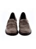 Munro American Gray Flats Size 7 (narrow) - photo 2