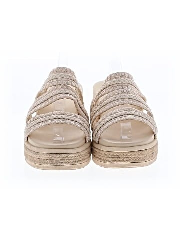 Mia Wedges (view 2)