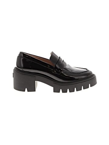 Stuart Weitzman Flats (view 1)