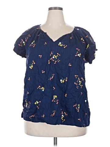 St. John's Bay Short Sleeve T-Shirt (view 1)