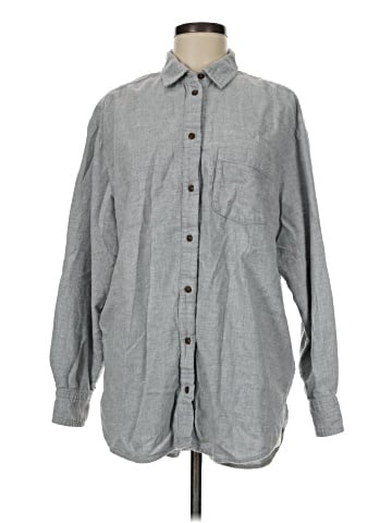 Gap Long Sleeve Button-Down Shirt (view 1)