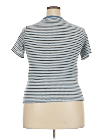 DAZY Short Sleeve T-Shirt (view 2)