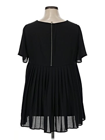 Daniel Rainn Short Sleeve Top (view 2)