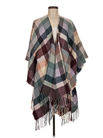 Jessica Simpson Poncho (view 1)