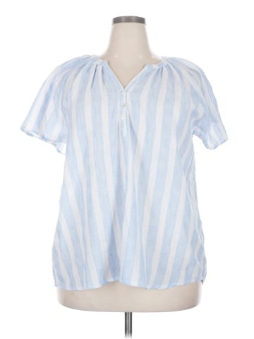 Heroes & Dreamers Short Sleeve Blouse (view 1)