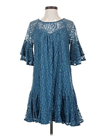 Francesca's Casual Dress (view 1)