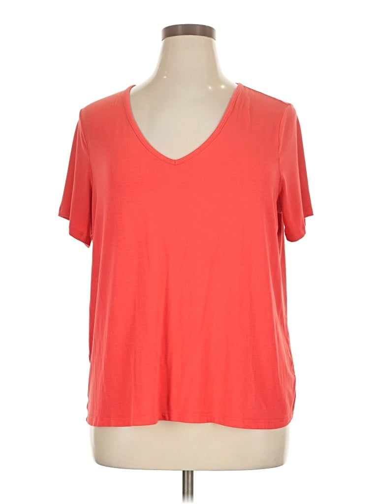 Pre-owned Old Navy Short Sleeve T-shirt In Red
