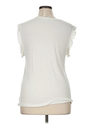 dip Sleeveless T-Shirt (view 2)