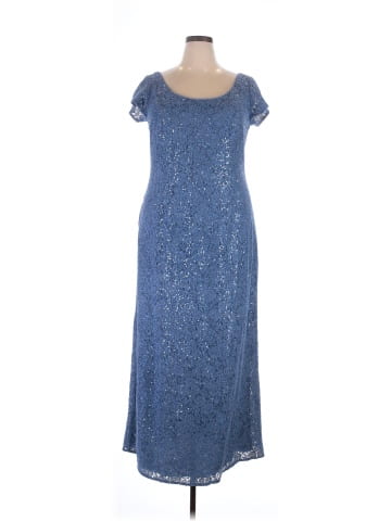 Oleg Cassini Casual Dress (view 1)