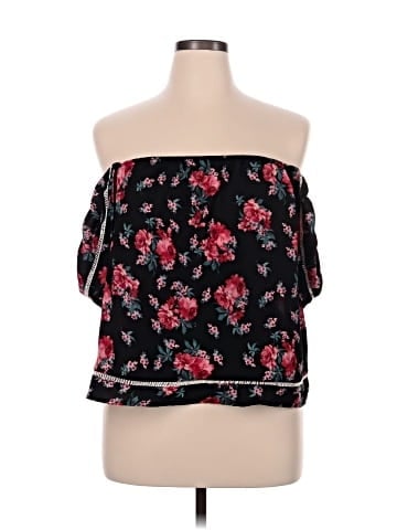 Lily White Sleeveless Blouse (view 1)