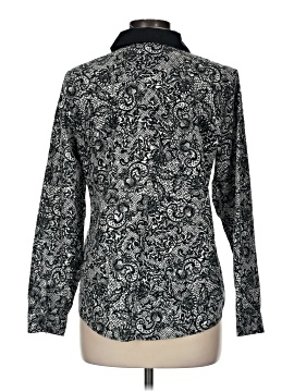 Chico's Long Sleeve Button-Down Shirt (view 2)
