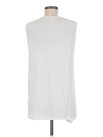 Fabletics Sleeveless T-Shirt (view 2)