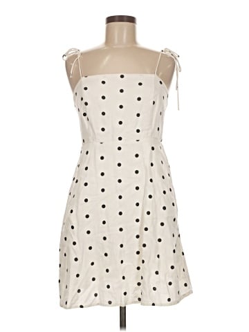 Old Navy Casual Dress (view 1)