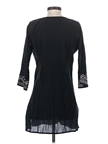Old Navy 3/4 Sleeve Blouse (view 2)