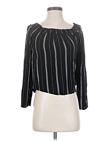 Socialite 3/4 Sleeve Top (view 1)