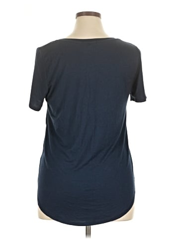 Korye Short Sleeve T-Shirt (view 2)