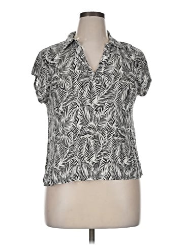 Tahari Short Sleeve Blouse (view 1)