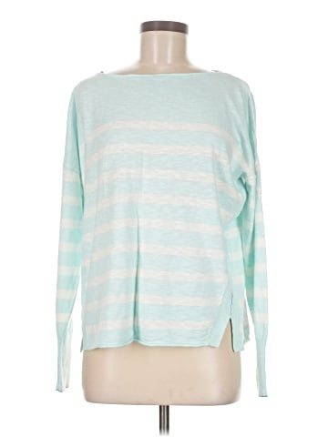 Vineyard Vines Pullover Sweater (view 1)