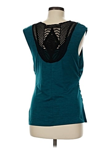 Unbranded Sleeveless Blouse (view 2)