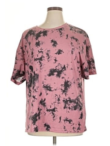 Xieerduo Short Sleeve T-Shirt (view 1)