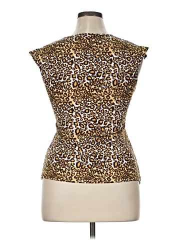 Jamie Nicole Collection Sleeveless Blouse (view 2)