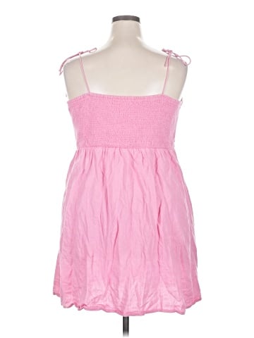 Old Navy Casual Dress (view 2)