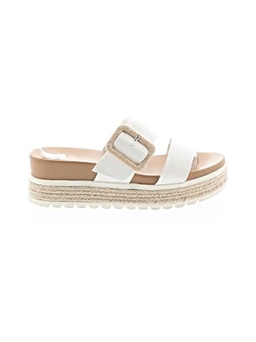 Mia Wedges (view 1)