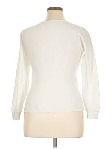 Bobbie Brooks Pullover Sweater (view 2)