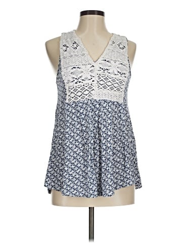 Tiny Sleeveless Blouse (view 1)