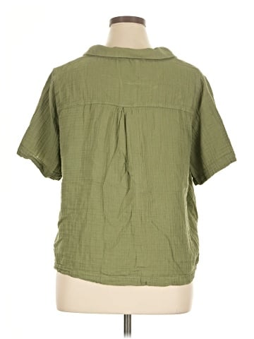 Old Navy Short Sleeve Blouse (view 2)