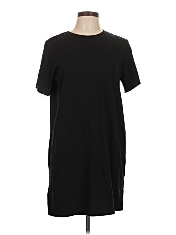Old Navy Casual Dress (view 1)