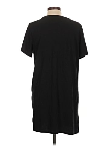 Old Navy Casual Dress (view 2)