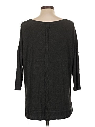 Bordeaux 3/4 Sleeve Top (view 2)