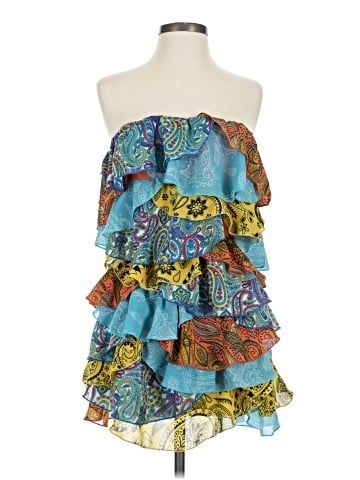 PrettyLittleThing Sleeveless Top (view 2)