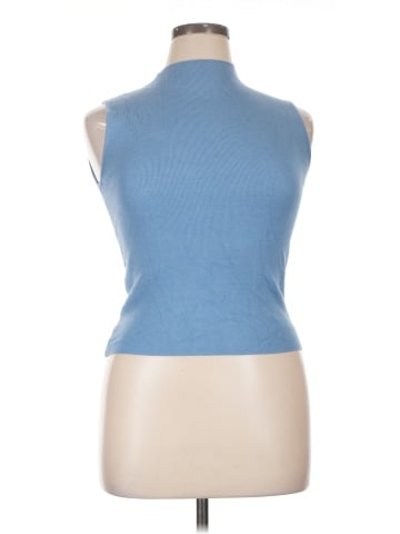 DAZY Sleeveless Top (view 1)