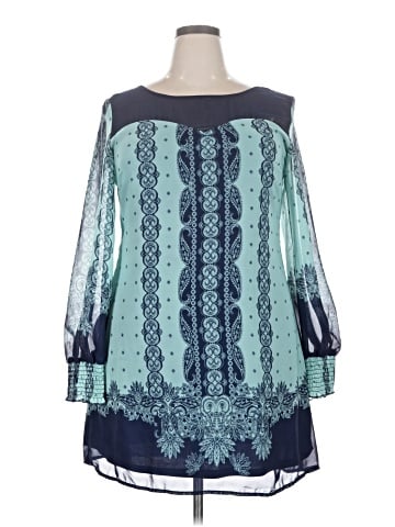 Xhilaration Casual Dress (view 1)