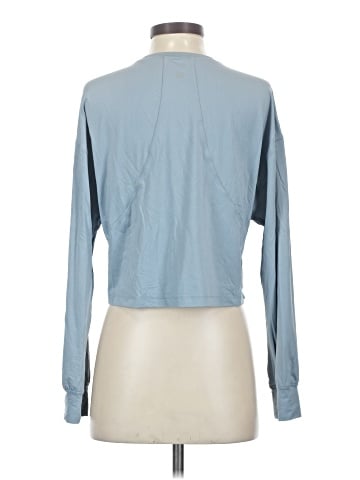 Lululemon Athletica Long Sleeve T-Shirt (view 2)
