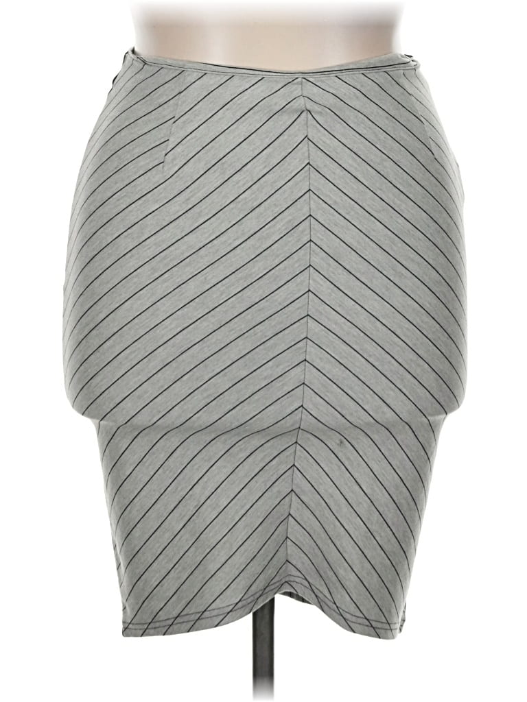 Pre-owned Minkpink Casual Skirt In Gray