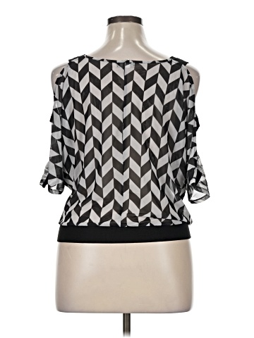 Siren Lily 3/4 Sleeve Blouse (view 2)