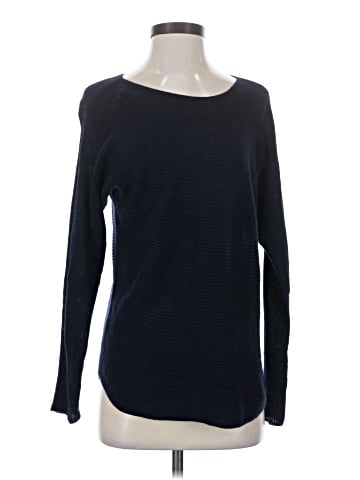 Vince. Long Sleeve T-Shirt (view 1)