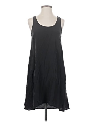 Everlane Casual Dress (view 1)