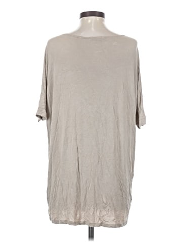 Emma's Closet 3/4 Sleeve T-Shirt (view 2)