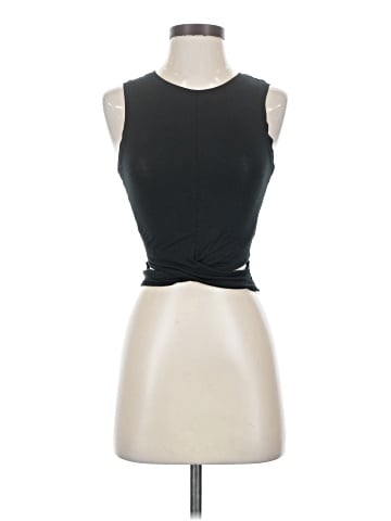 American Eagle Outfitters Sleeveless T-Shirt (view 1)