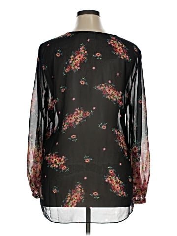 CAbi Long Sleeve Blouse (view 2)