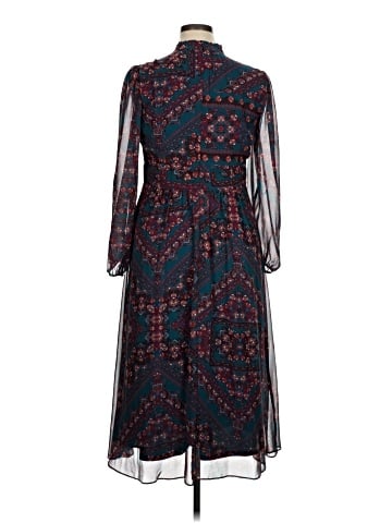 Julia Jordan Casual Dress (view 2)