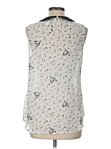 Hot Topic Sleeveless Blouse (view 2)