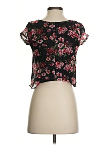 Charlotte Russe Short Sleeve Top (view 2)