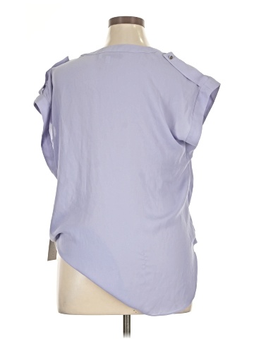 Jennifer Lopez Sleeveless Blouse (view 2)