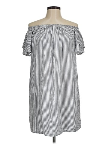 Old Navy Casual Dress (view 1)