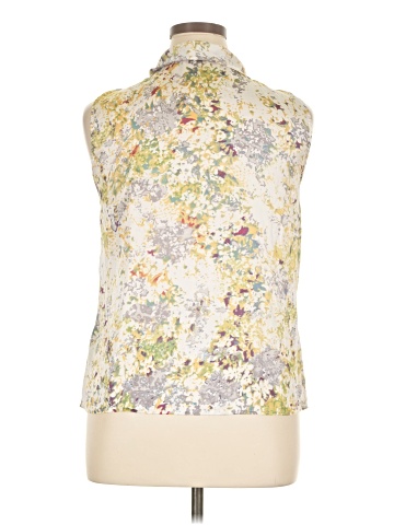 Quintessential Sleeveless Blouse (view 2)